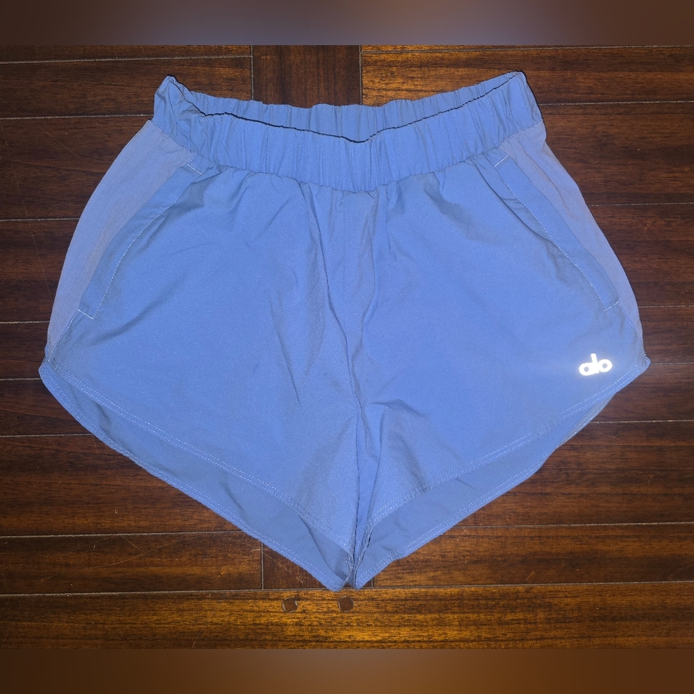 Alo Playmaker Dolphin Shorts